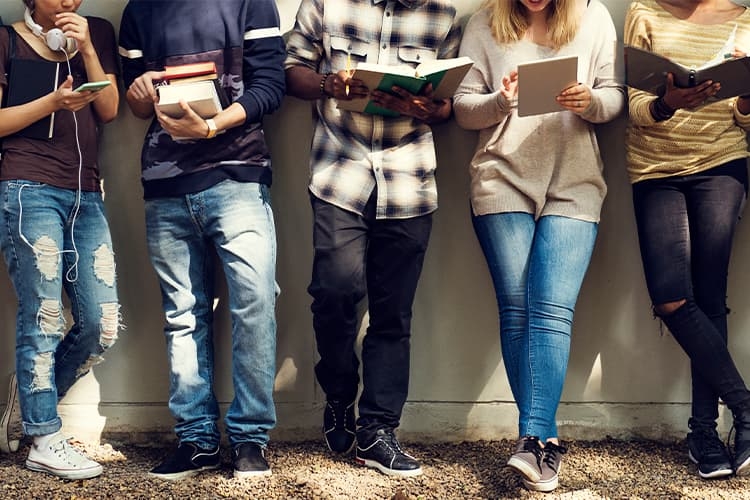 young adult könyvek